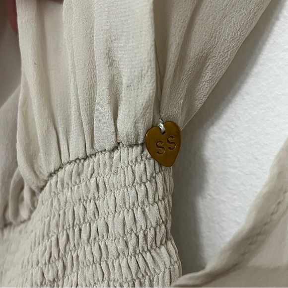 Stillwind’s Spirit Flowy Sleeves Smocked Waist size M/L - Picture 6 of 10